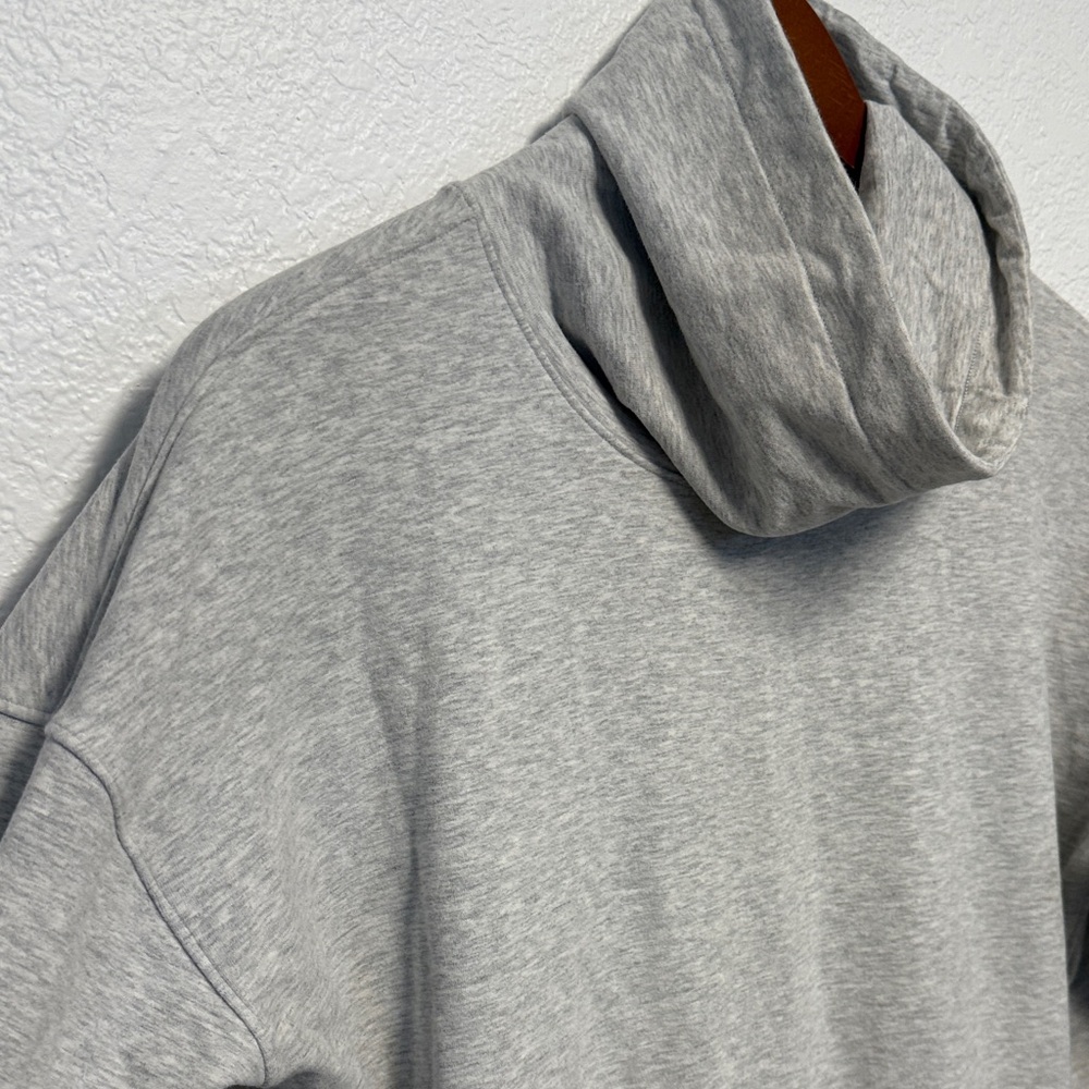 Lululemon Go Forward Women's Cozy Turtleneck Sweater - Light Gray size 6 - Picture 4 of 11